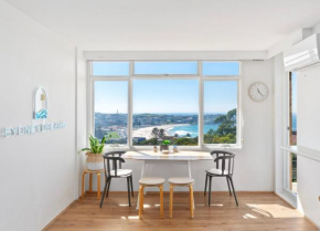 Endless Views by Sydney Dreams with Parking